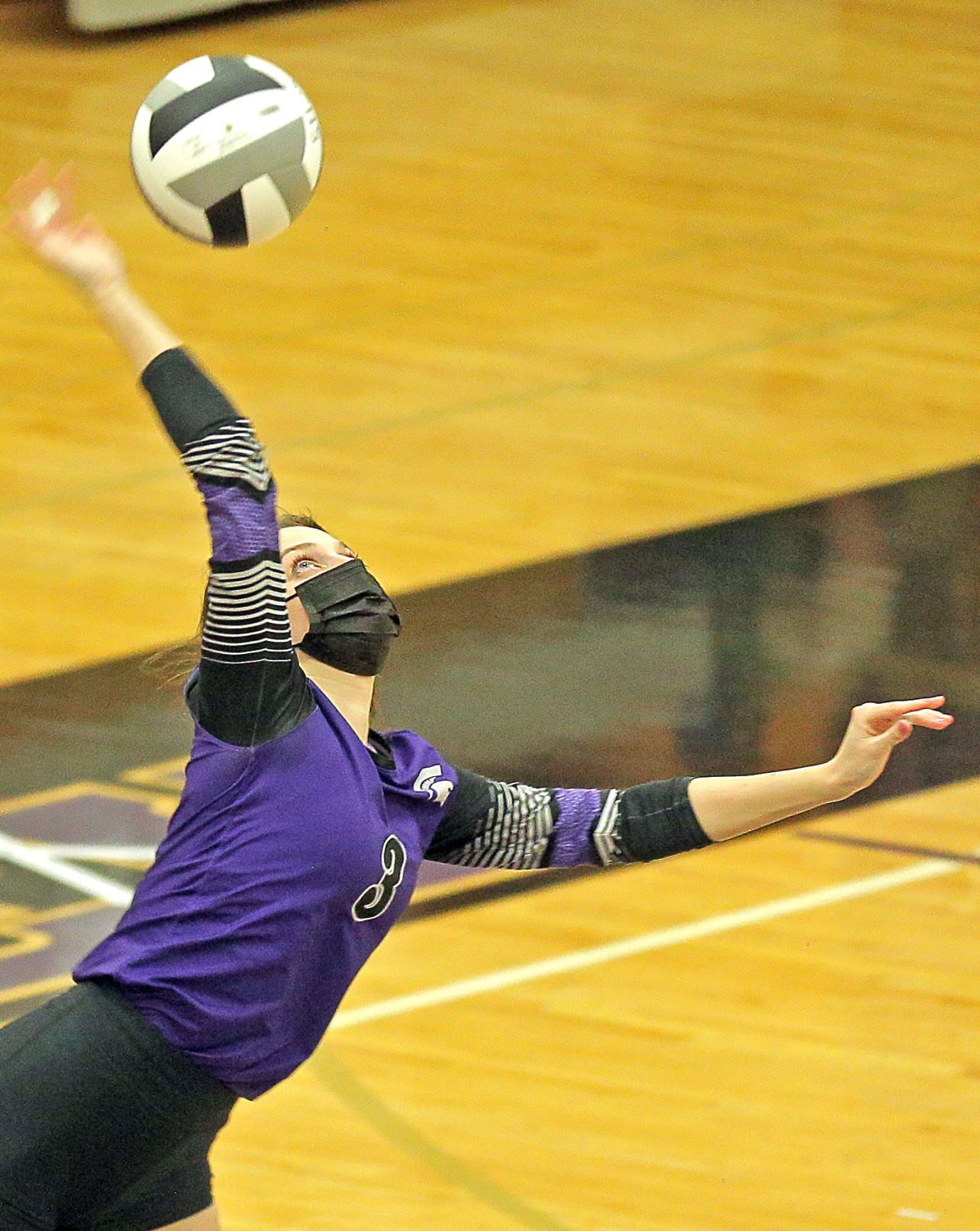 Elko at Spring Creek Volleyball 52.jpg